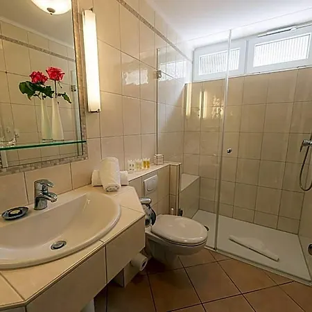 Strandhotel Fontana 4*