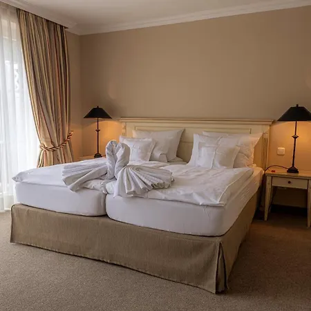 Strandhotel Fontana מלון טימנדורפר שטרנד