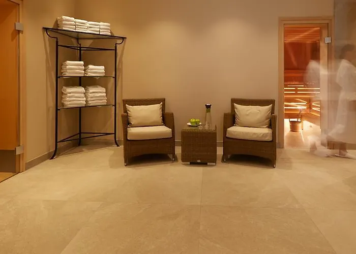 Strandhotel Fontana 4*