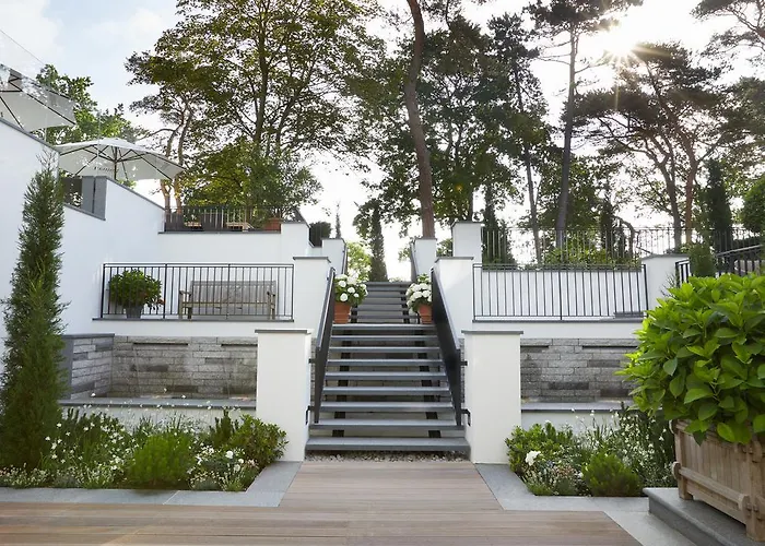 Hotel Strandhotel Fontana 4*