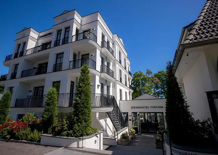 芳塔纳斯特瑞德酒店 蒂门多弗施特兰德